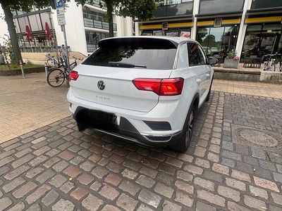 Gebraucht VW T-Roc Active 150 PS (110 kW) 2021 Weiß SUV