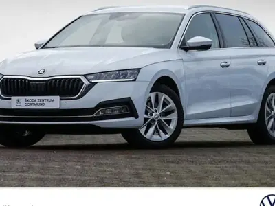 Gebraucht Skoda Octavia Style 110 PS (80 kW) 2021 Moonweiss metallic Kombi