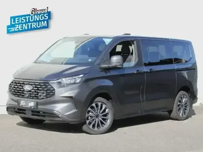 Neu Ford Tourneo Custom Titanium X 170 PS (125 kW) 2026 Grau Van