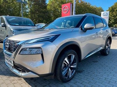 Gebraucht Nissan X-Trail Tekna 163 PS (119 kW) 2024 Silber SUV