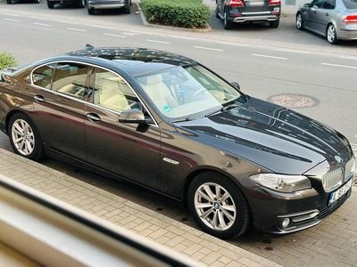 Usata BMW 530 Comfort Edition 258 CV (189 kW) 2014 Marrone Coupé