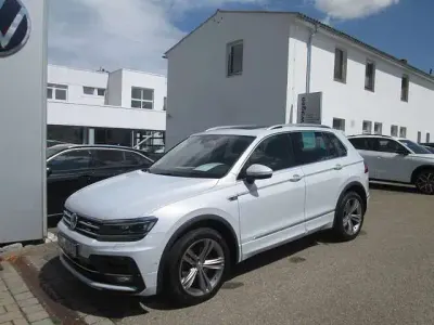 Gebraucht VW Tiguan R-line 220 PS (161 kW) 2018 White silver metallic SUV