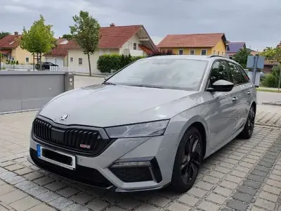 Gebraucht Skoda Octavia RS 200 PS (147 kW) 2021 Grau Kombi