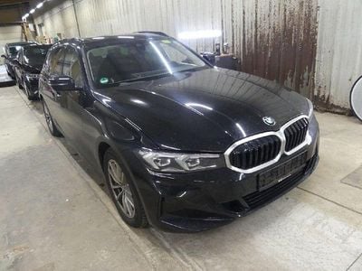 Gebraucht BMW 320 190 PS (139 kW) 2024 Schwarz ii/bonnet fluid black Kombi