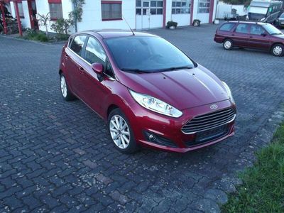 gebraucht Ford Fiesta Titanium SHZ NAVI ALU PDC Kamera S+W Rei.