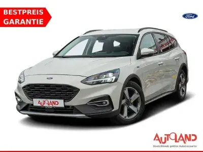 Używany Ford Focus Active 150 KM (110 kW) 2019 Biały Sedan/Limuzyna