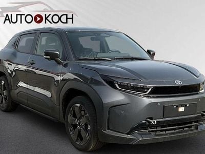 Neu Toyota Urban Cruiser Lounge 127 kW (174 PS) 2026 Grandeur grey SUV