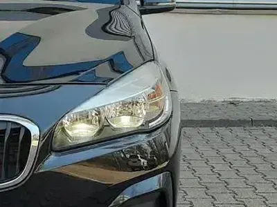 Gebraucht VW Passat Comfortline 110 PS (80 kW) 2019 Andere Kombi