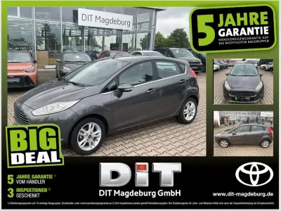 Gebraucht Ford Fiesta Titanium 125 PS (91 kW) 2017 Grau Kleinwagen