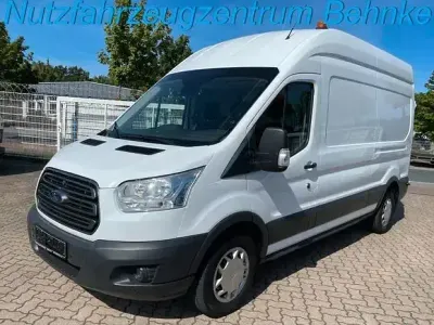 Gebraucht Ford Transit Trend 170 PS (125 kW) 2019 Andere Van