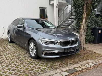 Grau Gebraucht 2017 BMW 525 Luxury Line Limousine | 24.999 € (Teuer)