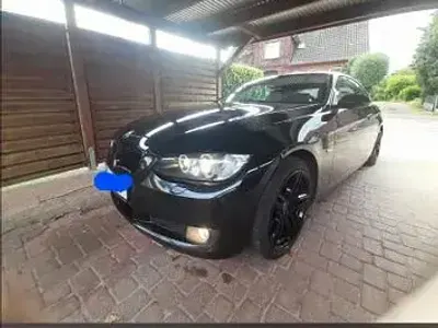 Gebraucht BMW 320 Cabriolet 170 PS (125 kW) 2007 Schwarz Cabrio