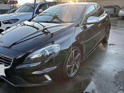 Gebraucht Volvo V40 R-Design 190 PS (139 kW) 2015 Limousine
