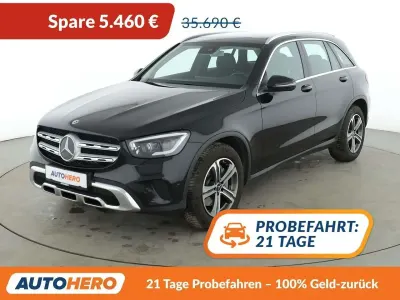Używany Mercedes GLC200 211 KM (155 kW) 2019 Czarny SUV