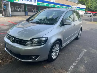 Gebraucht VW Golf Plus 122 PS (89 kW) 2010 Silber Van / Kleinbus