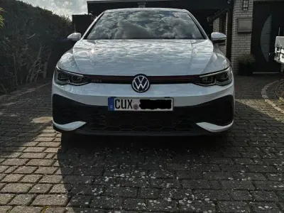 Gebraucht VW Golf VII GTI Clubsport 300 PS (220 kW) 2021 Weiß Kleinwagen
