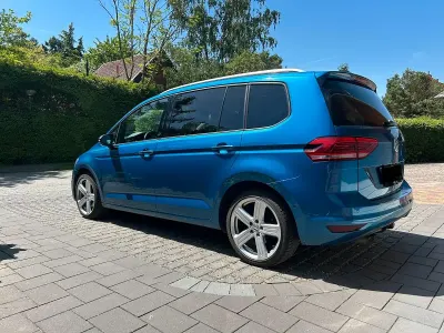 Gebraucht VW Touran Sound 140 PS (102 kW) 2017 Blau Van / Kleinbus