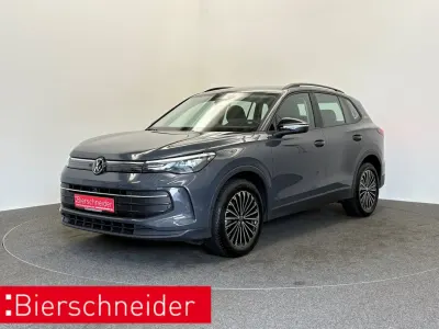 Gebraucht VW Tiguan Goal 150 PS (110 kW) 2025 Grau SUV