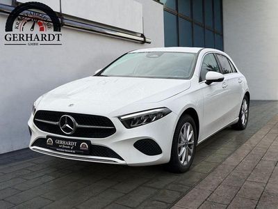 Gebraucht Mercedes A250 163 PS (119 kW) 2023 Weiß Limousine