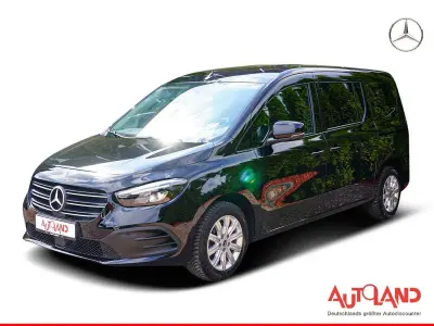 Gebraucht Mercedes T180 Progressive 131 PS (96 kW) 2025 Obsidianschwarz metallic Van / Kleinbus