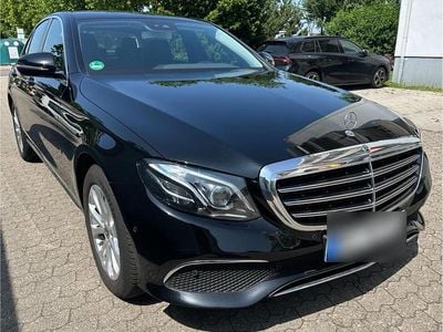 Mercedes E200