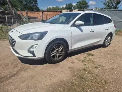 Gebraucht Ford Focus 120 PS (88 kW) 2021 Weiß Limousine