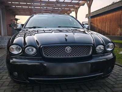Gebraucht Jaguar X-type Executive 146 PS (107 kW) 2008 Schwarz Limousine