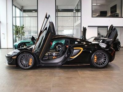 Gebraucht McLaren 620R 620 PS (456 kW) 2021 Onxy black Coupé