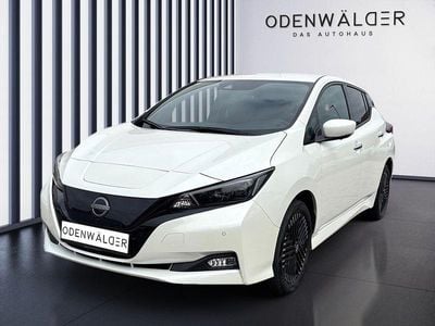 Gebraucht Nissan Leaf 360º 160 kW (218 PS) 2023 Brilliant white (m) Kleinwagen