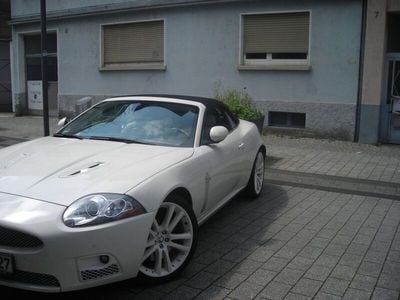 Jaguar XKR