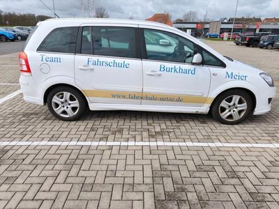 gebraucht Opel Zafira 1.7 CDTI ecoFLEX Family Plus 92kW Fam...