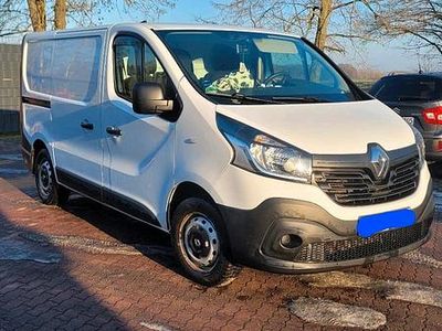 Gebraucht Renault Trafic 95 PS (69 kW) 2018 Weiß Van / Kleinbus