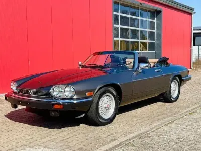 Käytetty Jaguar XJS 266 HP (195 kW) 1989 Harmaa Avoauto