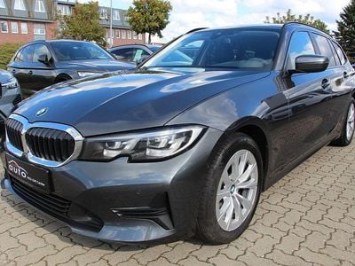 Gebraucht BMW 320 Advantage 190 PS (139 kW) 2021 Grau Kombi