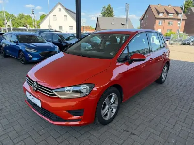 Używany VW Golf Sportsvan Comfortline 110 KM (80 kW) 2015 Minivan
