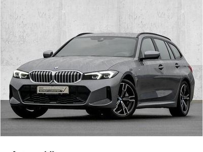Grau Gebraucht 2025 BMW 330 M Sport Kombi | 38.990 € (Superpreis)