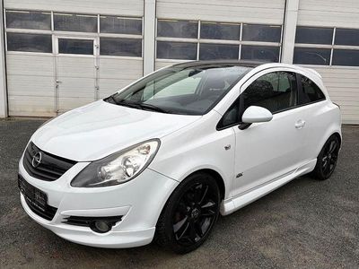 Gebraucht Opel Corsa Sport 101 PS (74 kW) 2010 Weiß Kleinwagen