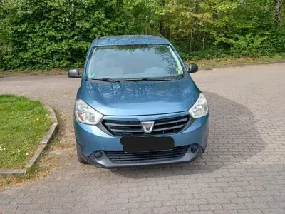 Gebraucht Dacia Lodgy 83 PS (61 kW) 2014 Blau Van / Kleinbus