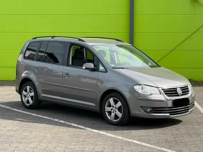 Gebraucht VW Touran United 140 PS (102 kW) 2009 Grau Van / Kleinbus