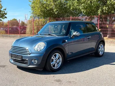 Gebraucht Mini ONE 98 PS (72 kW) 2011 Blau Kleinwagen