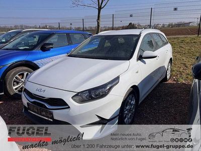 Gebraucht Kia Ceed Sportswagon Play 101 PS (74 kW) 2024 Weiß Kombi