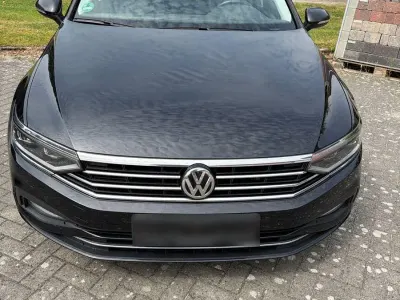 Gebraucht VW Passat Business 150 PS (110 kW) 2020 Schwarz Kombi
