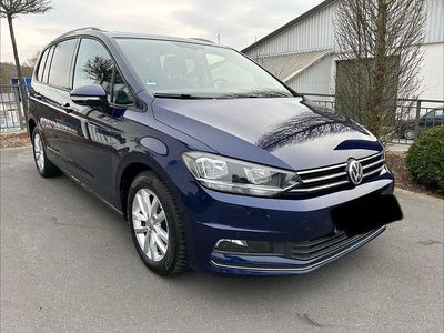 Gebraucht VW Touran Join 150 PS (110 kW) 2018 Blau Van / Kleinbus