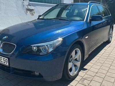 Blau Gebraucht 2006 BMW 530 Kombi | 4.200 € (Guter Preis)