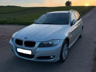 Usata BMW 318 143 CV (105 kW) 2009 Argento Station wagon