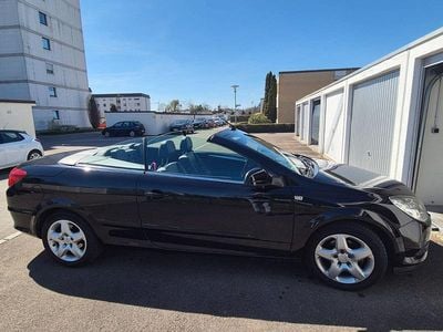 Gebraucht Opel Astra Cabriolet 140 PS (102 kW) 2010 Schwarz Cabrio