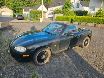 Gebraucht Mazda MX5 110 PS (80 kW) 2004 Schwarz Cabrio