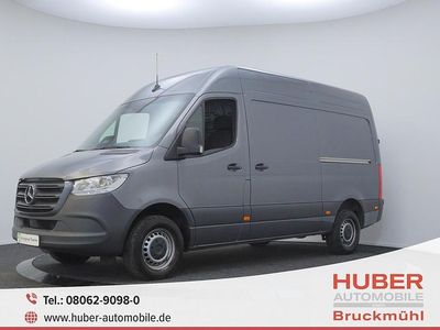 Selenitgrau Gebraucht 2024 Mercedes Sprinter Van | 51.500 € (Teuer)