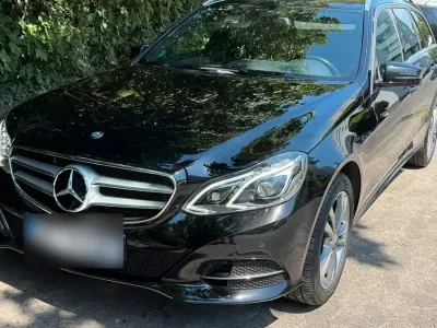 Gebraucht Mercedes E200 136 PS (100 kW) 2013 Schwarz Kombi