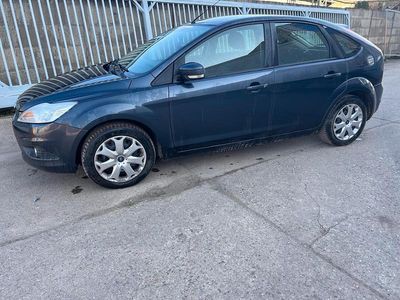 Gebraucht Ford Focus 100 PS (73 kW) 2011 Blau Kombi